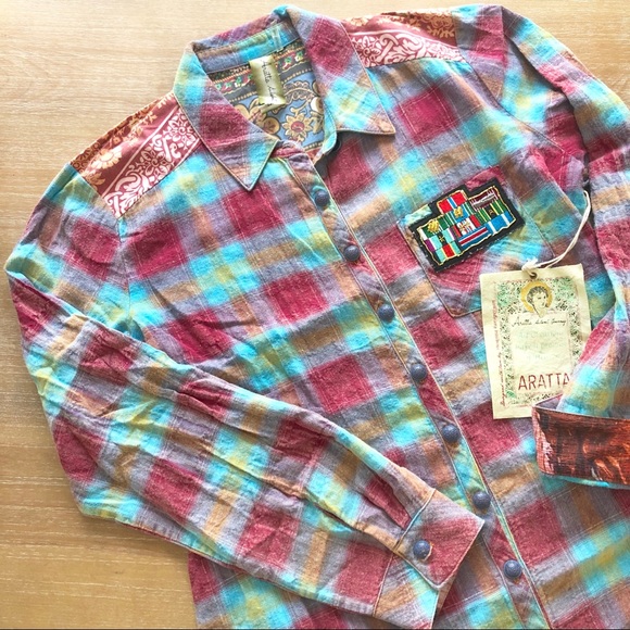 ▪️ARATTA (size S) Harbor Island Plaid Button Top - Picture 4 of 8